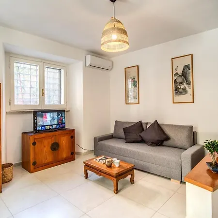 別荘 Residenza Trieste ローマ